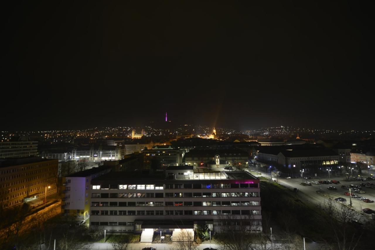 Panorama City Apartman ペーチ エクステリア 写真