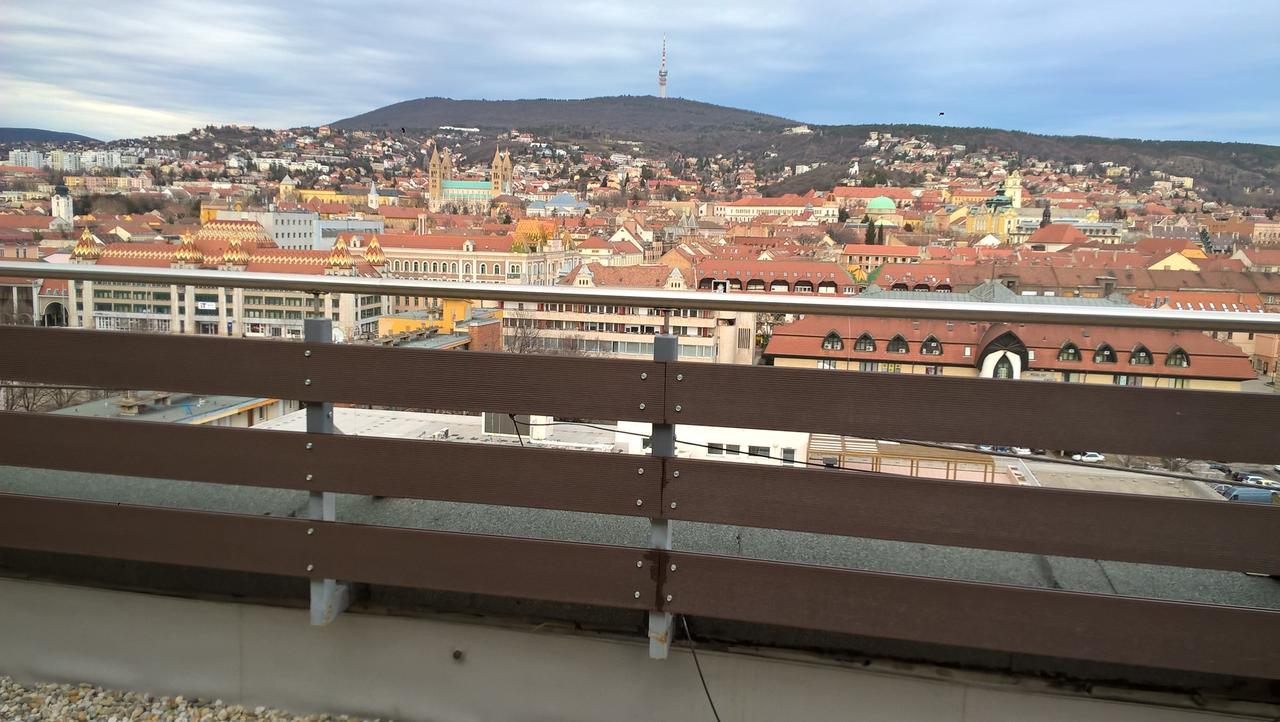 Panorama City Apartman ペーチ エクステリア 写真