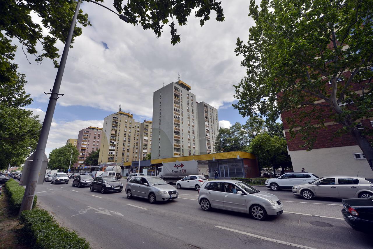Panorama City Apartman ペーチ エクステリア 写真
